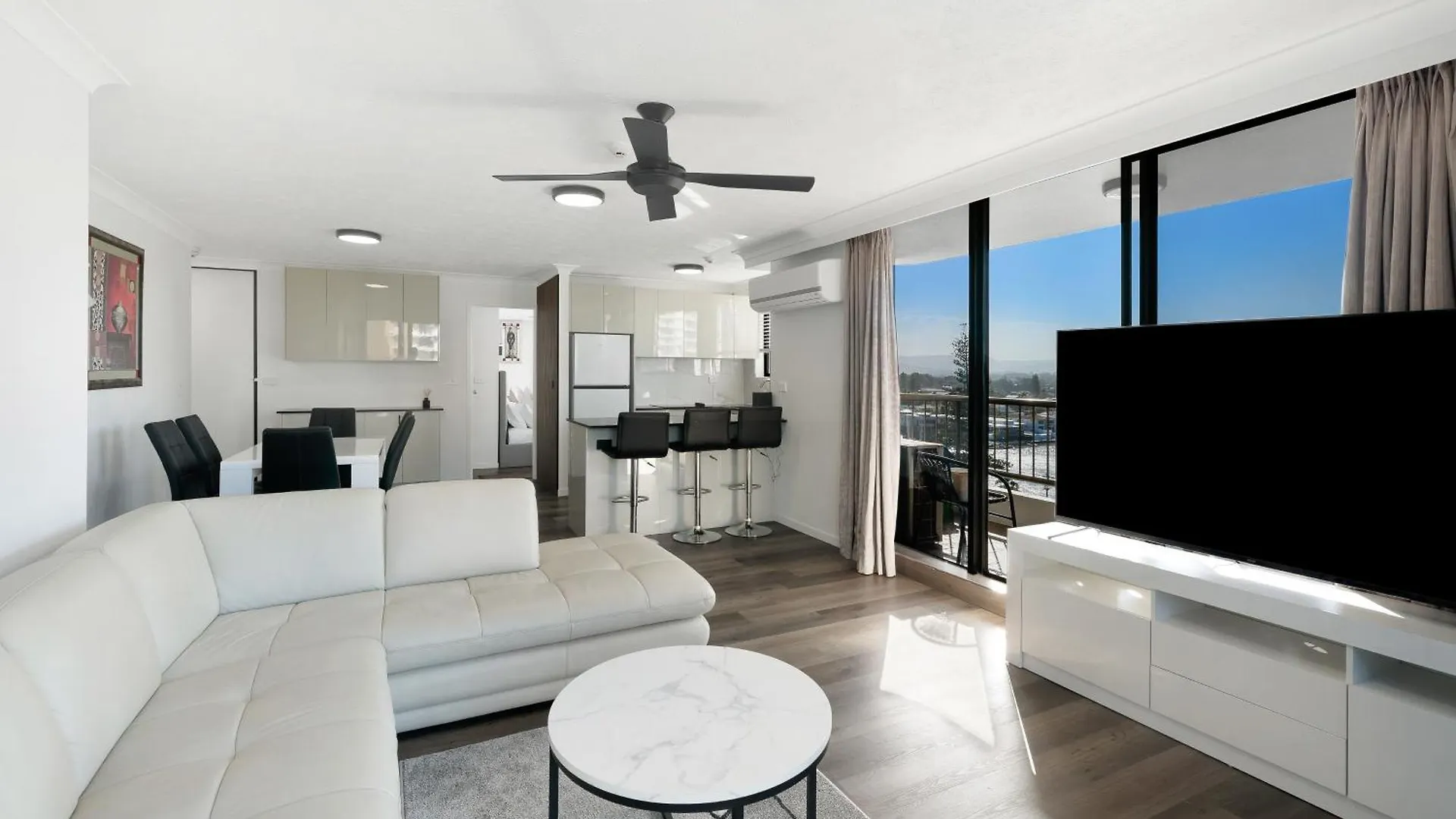 Surfers Paradise Entire Apartment ゴールドコースト 0*,  オーストラリア